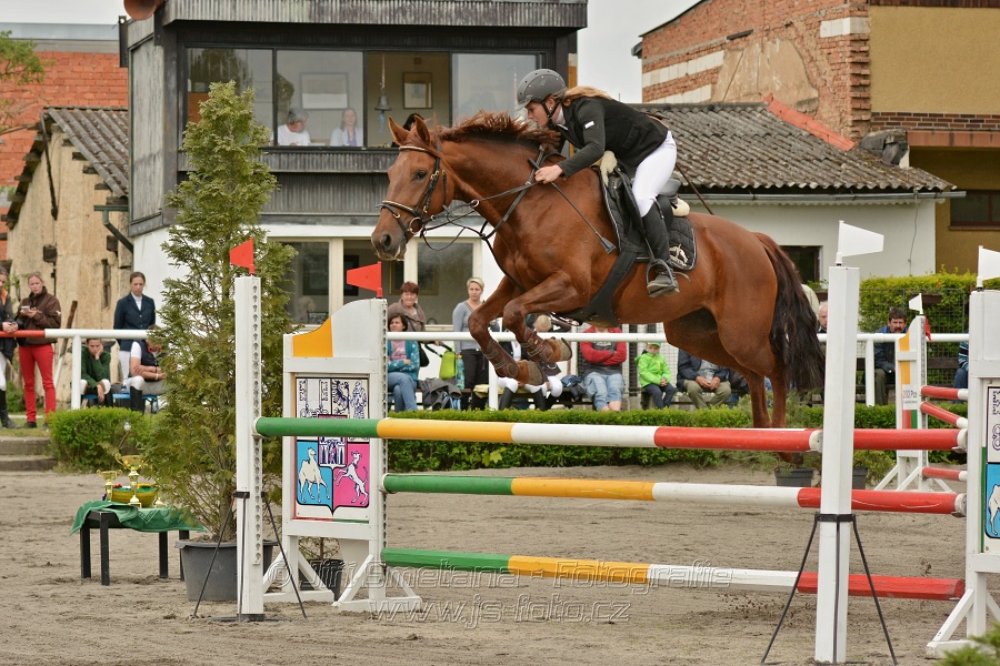 Skoková soutěž dvoufázové skákání 110/120 cm