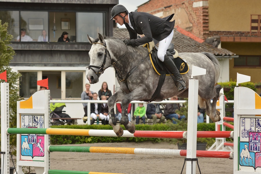 Skoková soutěž dvoufázové skákání 110/120 cm