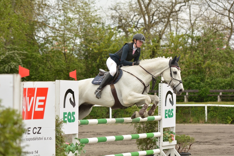 Skoková soutěž dvoufázové skákání 110/120 cm