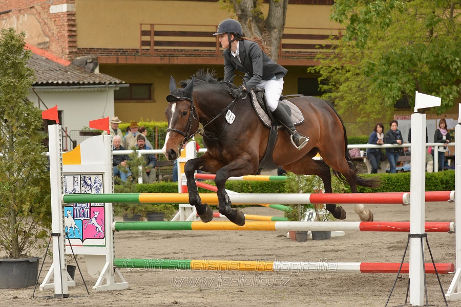 Skoková soutěž dvoufázové skákání 110/120 cm