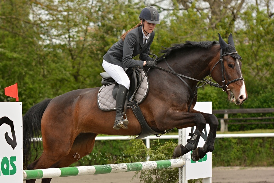 Skoková soutěž dvoufázové skákání 110/120 cm