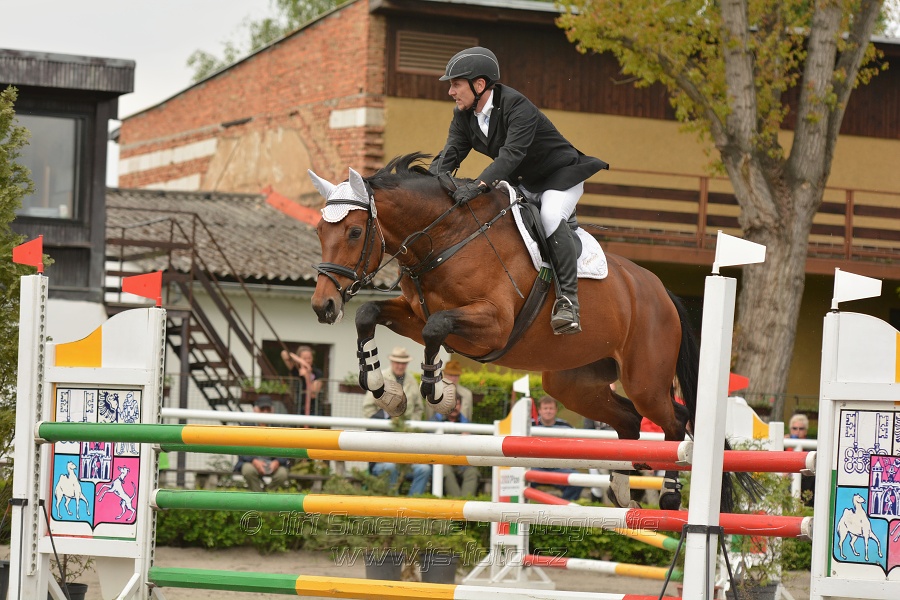 Skoková soutěž dvoufázové skákání 110/120 cm