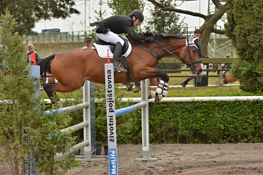 Skoková soutěž dvoufázové skákání 110/120 cm