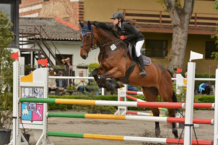 Skoková soutěž dvoufázové skákání 110/120 cm