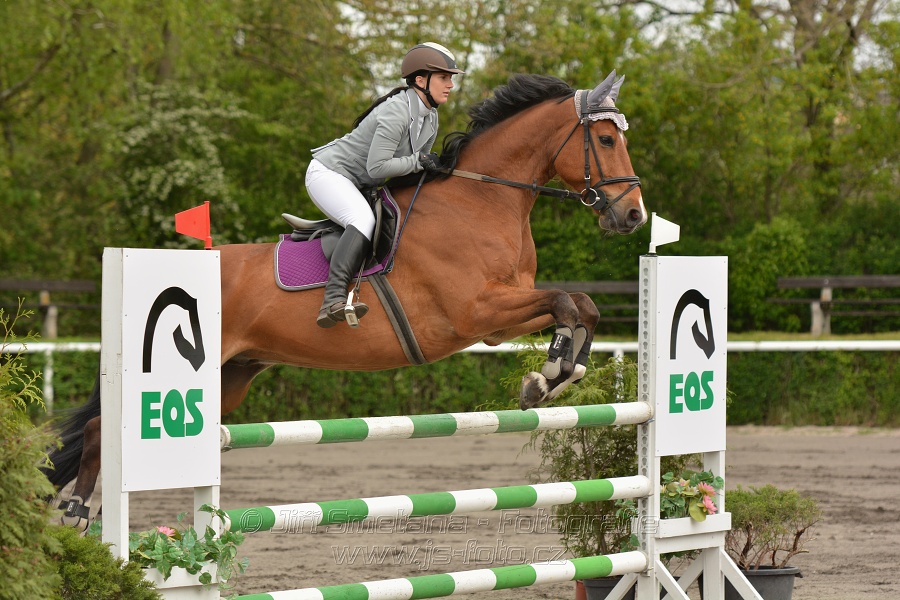 Skoková soutěž dvoufázové skákání 110/120 cm