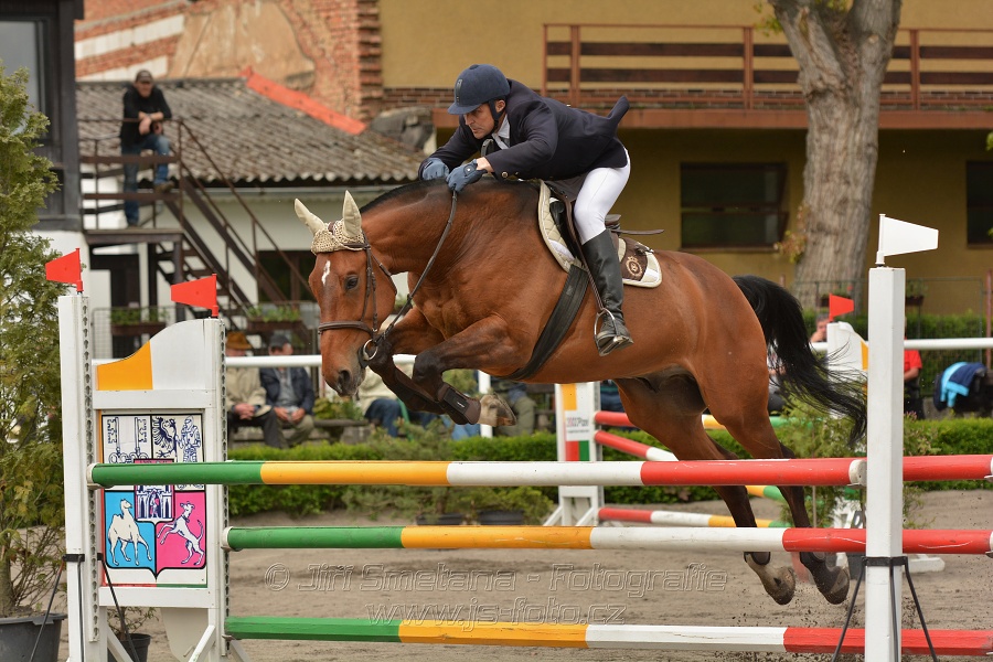 Skoková soutěž dvoufázové skákání 110/120 cm