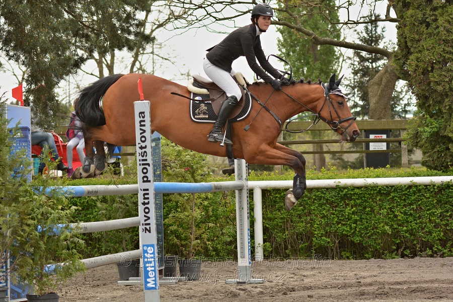 Skoková soutěž dvoufázové skákání 110/120 cm