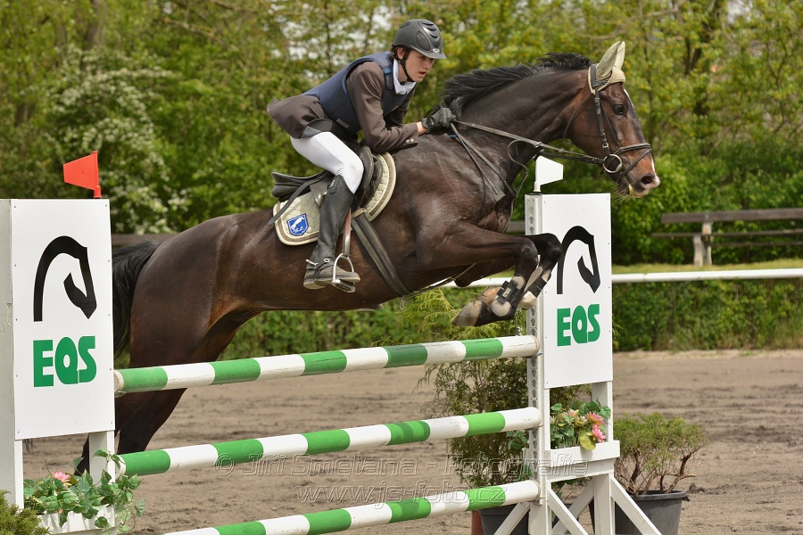 Skoková soutěž dvoufázové skákání 110/120 cm