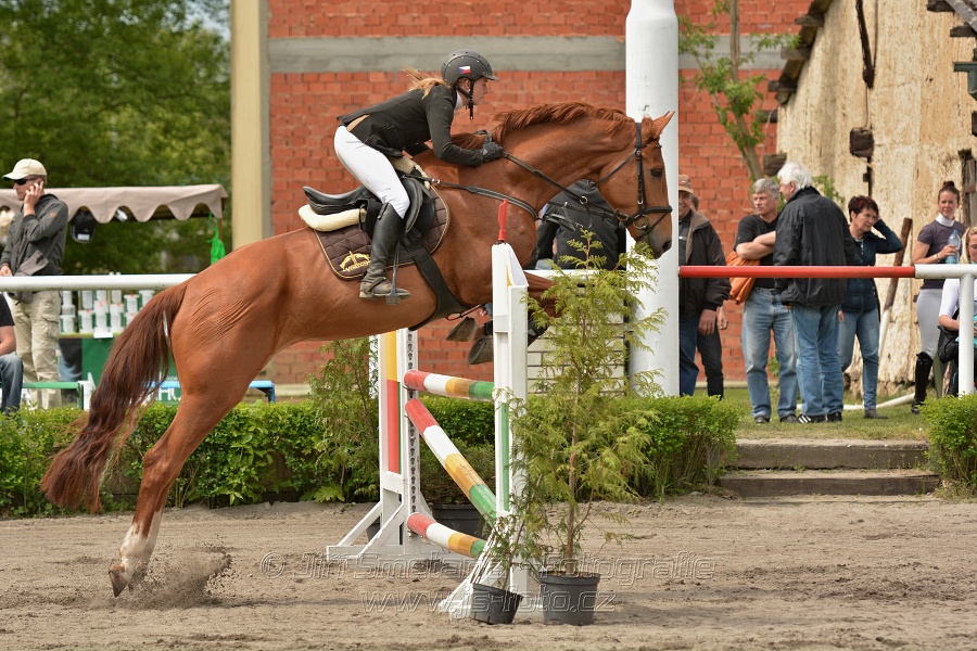 Skoková soutěž dvoufázové skákání 110/120 cm