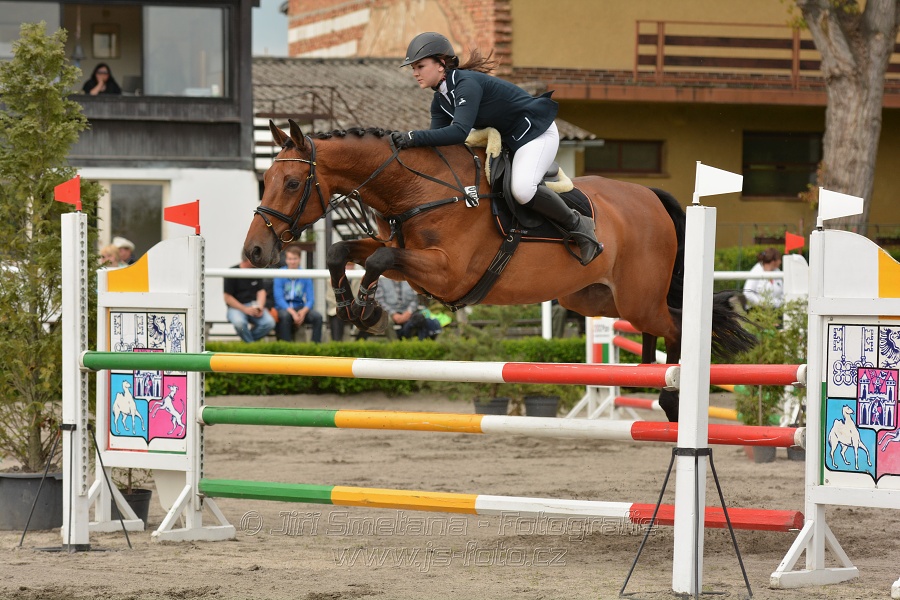 Skoková soutěž dvoufázové skákání 110/120 cm