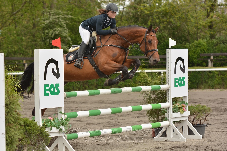 Skoková soutěž dvoufázové skákání 110/120 cm