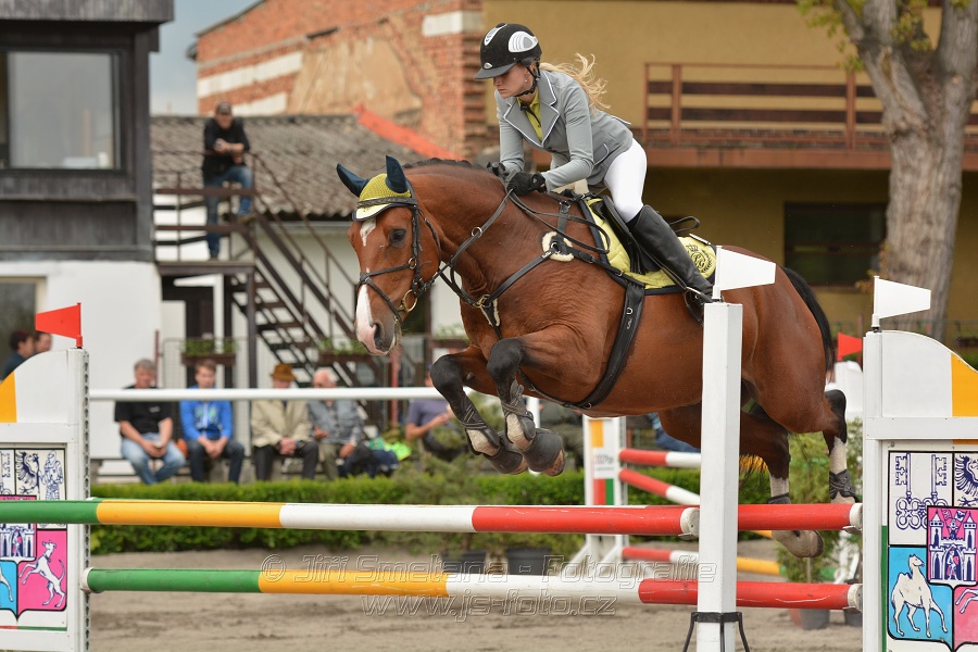 Skoková soutěž dvoufázové skákání 110/120 cm