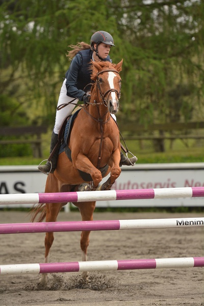 Skoková soutěž dvoufázové skákání 110/120 cm