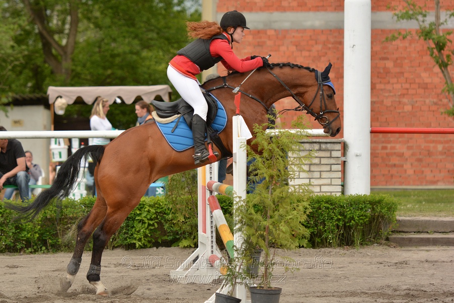 Skoková soutěž dvoufázové skákání 110/120 cm
