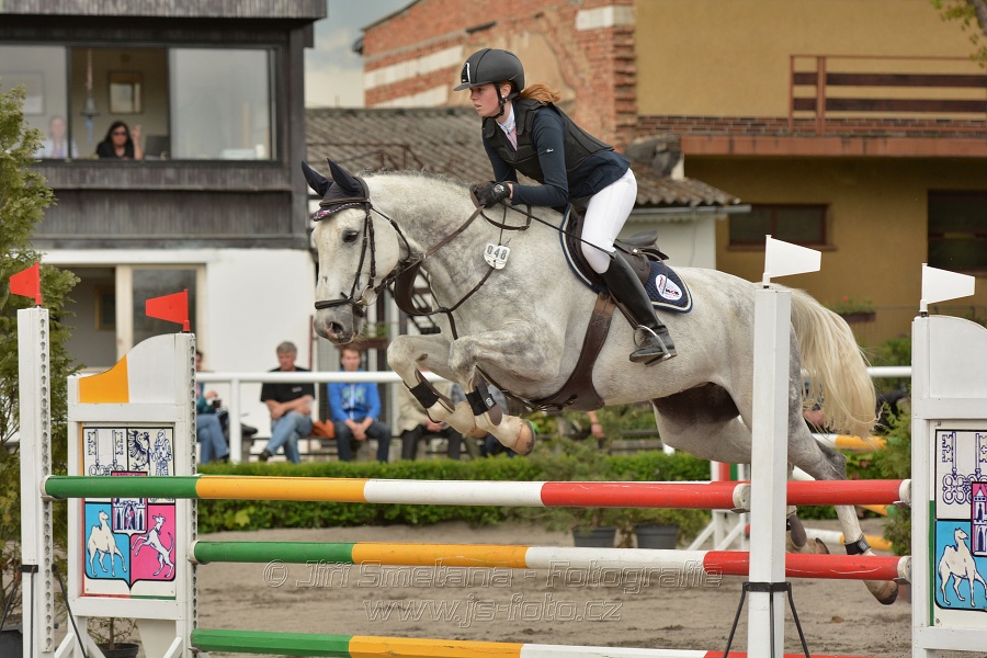 Skoková soutěž dvoufázové skákání 110/120 cm