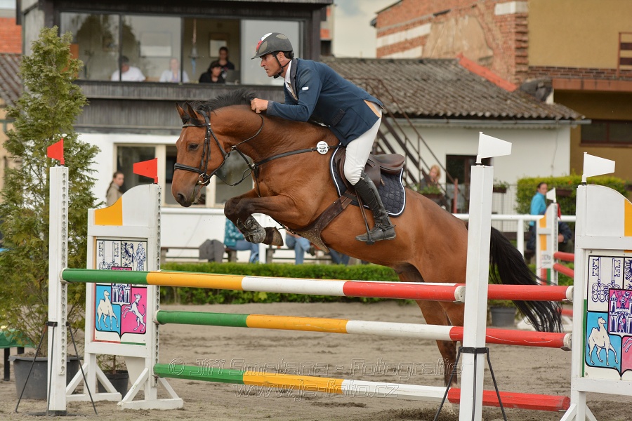 Skoková soutěž dvoufázové skákání 110/120 cm