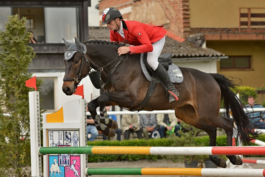 Skoková soutěž dvoufázové skákání 110/120 cm