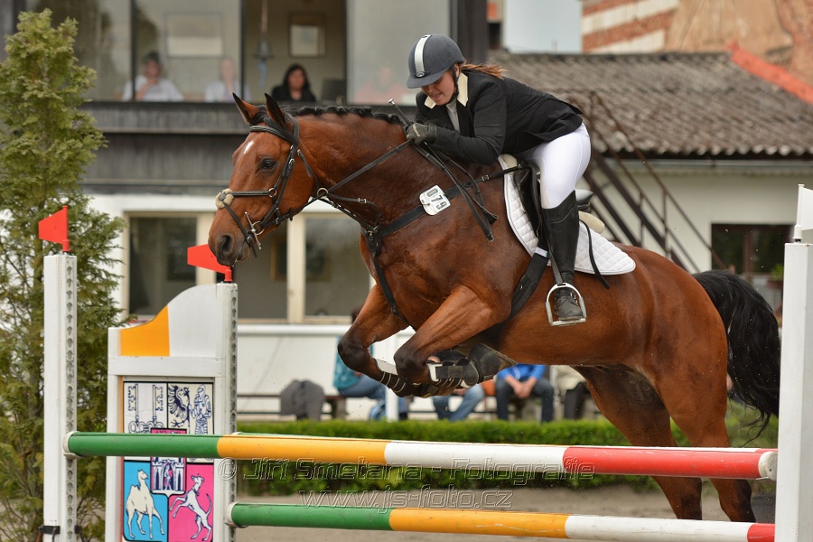 Skoková soutěž dvoufázové skákání 110/120 cm