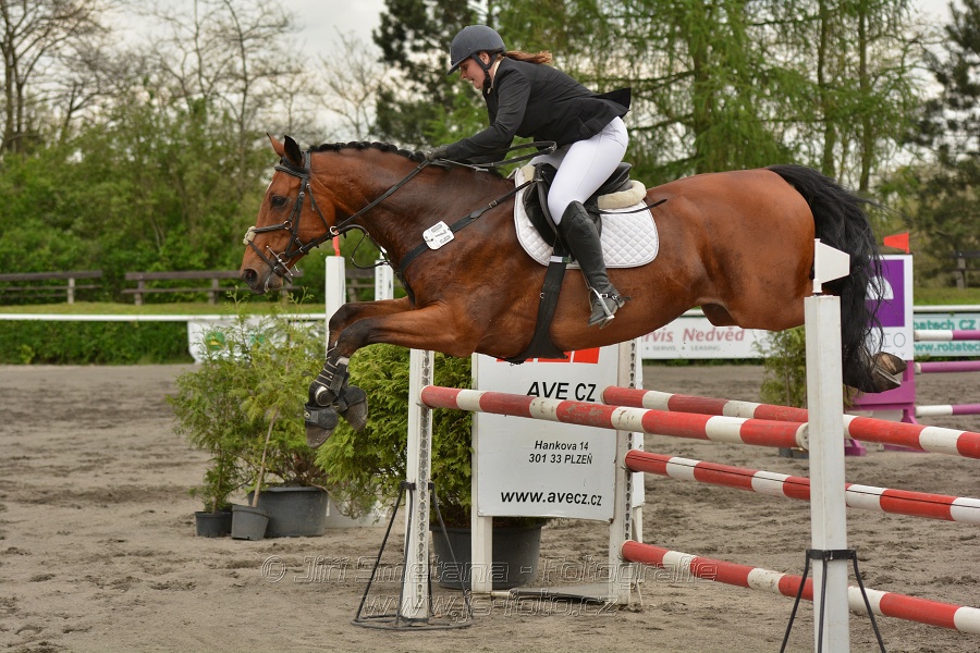 Skoková soutěž dvoufázové skákání 110/120 cm