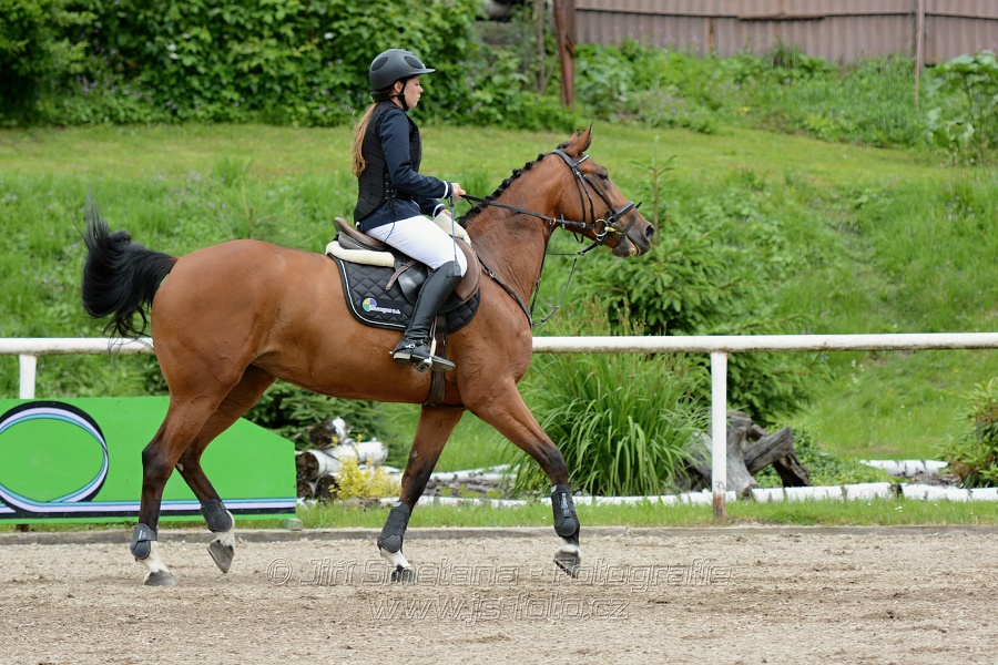 Skoková soutěž stupně “L**”, otevřená soutěž