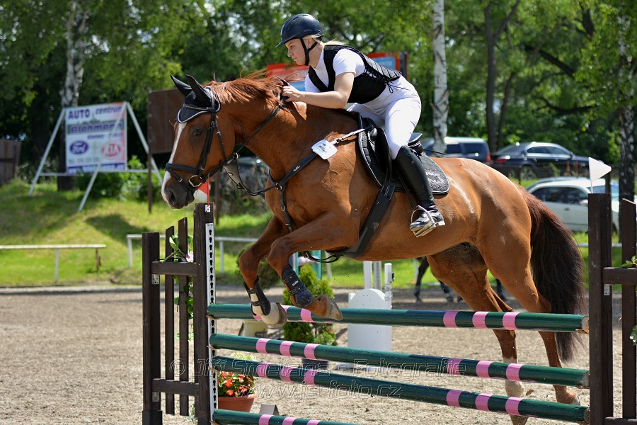 Skoková soutěž st. „ZL“ na styl, 1. kolo OM- junioři
