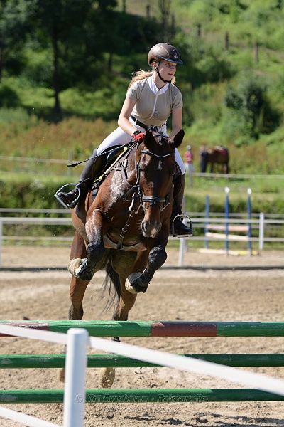 Skoková soutěž „Postupná obtížnost do 90 cm“