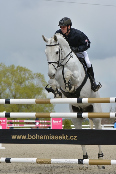 Skoková soutěž st. „T*“ – 145 cm