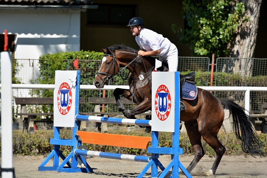 Skoková soutěž s návazným rozeskakováním - 110 cm