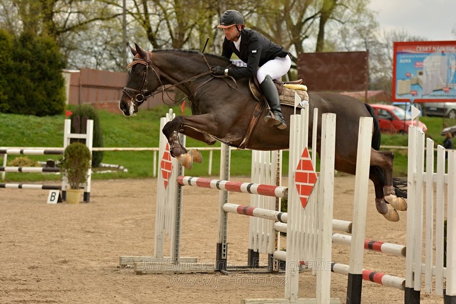 Skoková soutěž stupně „ZL“, bez rozeskakování