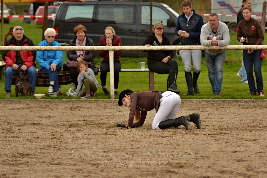 Skoková soutěž stupně „ZL“, bez rozeskakování