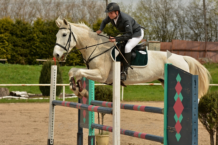 Skoková soutěž stupně „ZL“, bez rozeskakování