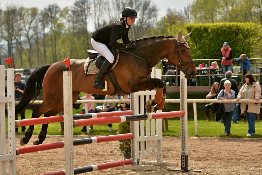 Skoková soutěž stupně „ZL“, bez rozeskakování