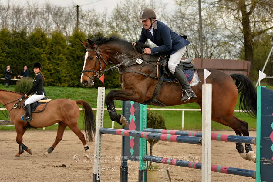 Skoková soutěž stupně „ZL“, bez rozeskakování