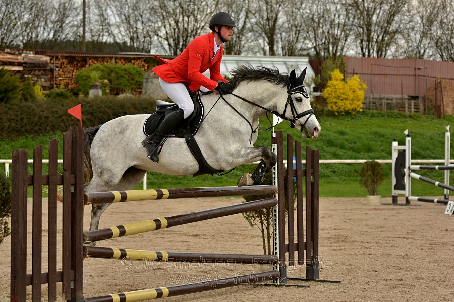 Skoková soutěž stupně „ZL“, bez rozeskakování