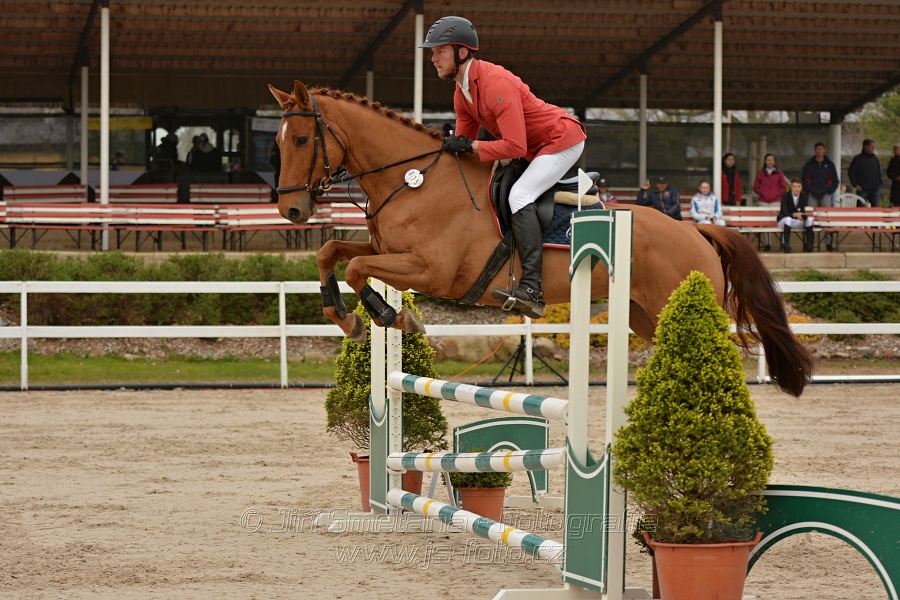 Skoková soutěž Stupňováná obtížnost do 100 cm