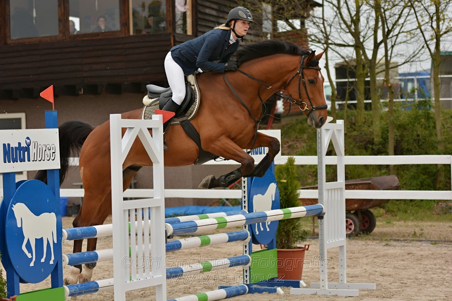 Skoková soutěž Stupňováná obtížnost do 100 cm