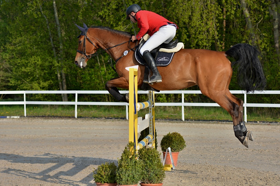 Skoková soutěž stupně „S*“ s návazným rozeskaková$