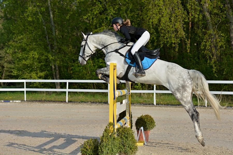 Skoková soutěž stupně „S*“ s návazným rozeskaková$