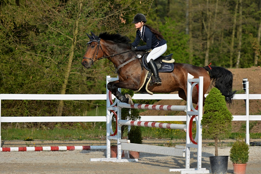 Skoková soutěž stupně „S*“ s návazným rozeskaková$