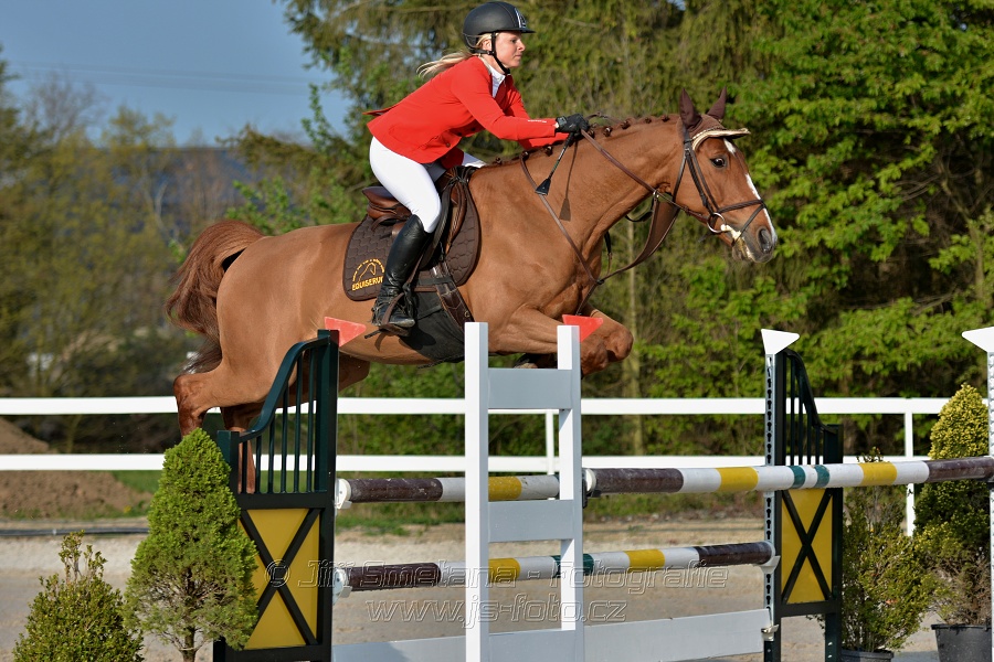 Skoková soutěž stupně „S*“ s návazným rozeskaková$