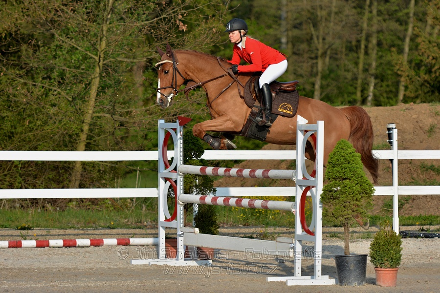 Skoková soutěž stupně „S*“ s návazným rozeskaková$