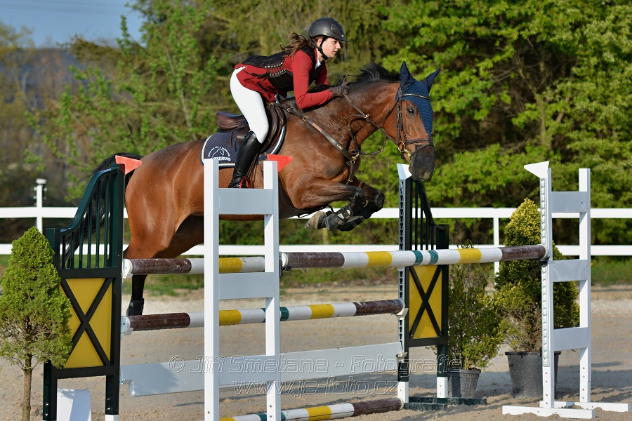 Skoková soutěž stupně „S*“ s návazným rozeskaková$