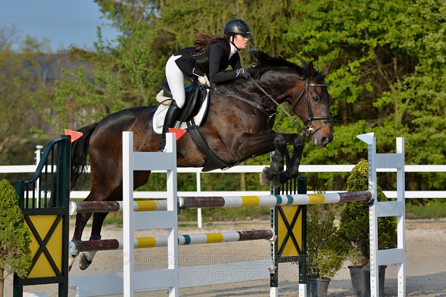 Skoková soutěž stupně „S*“ s návazným rozeskaková$