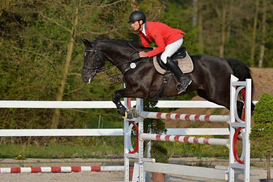 Skoková soutěž stupně „S*“ s návazným rozeskaková$