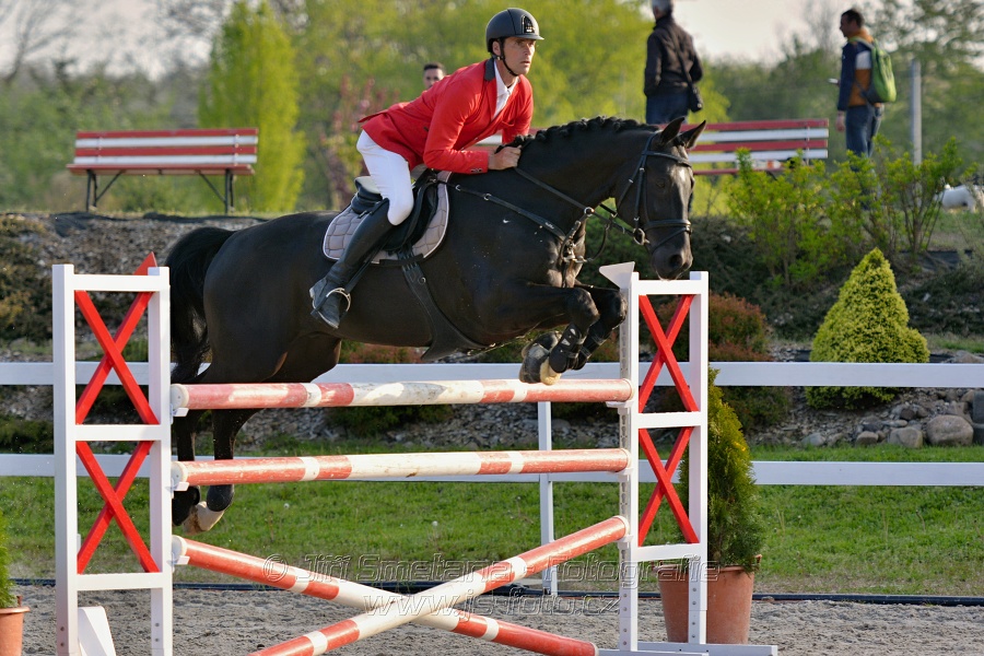 Skoková soutěž stupně „S*“ s návazným rozeskaková$