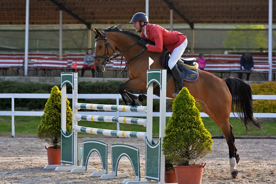 Skoková soutěž stupně „S*“ s návazným rozeskaková$