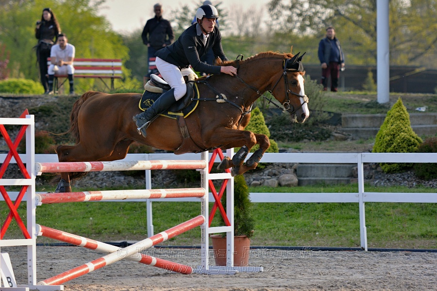 Skoková soutěž stupně „S*“ s návazným rozeskaková$