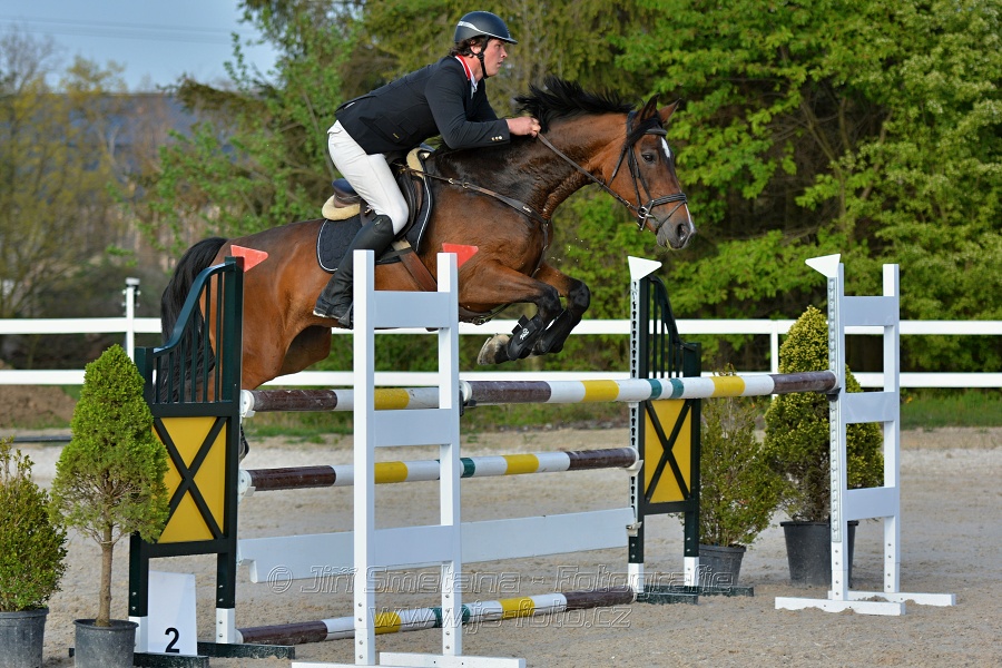 Skoková soutěž stupně „S*“ s návazným rozeskaková$