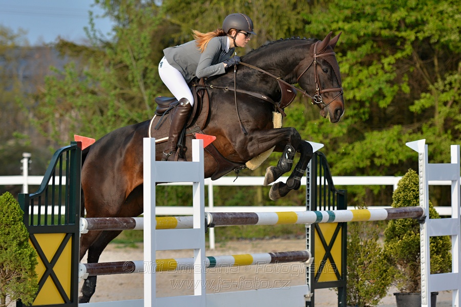 Skoková soutěž stupně „S*“ s návazným rozeskaková$