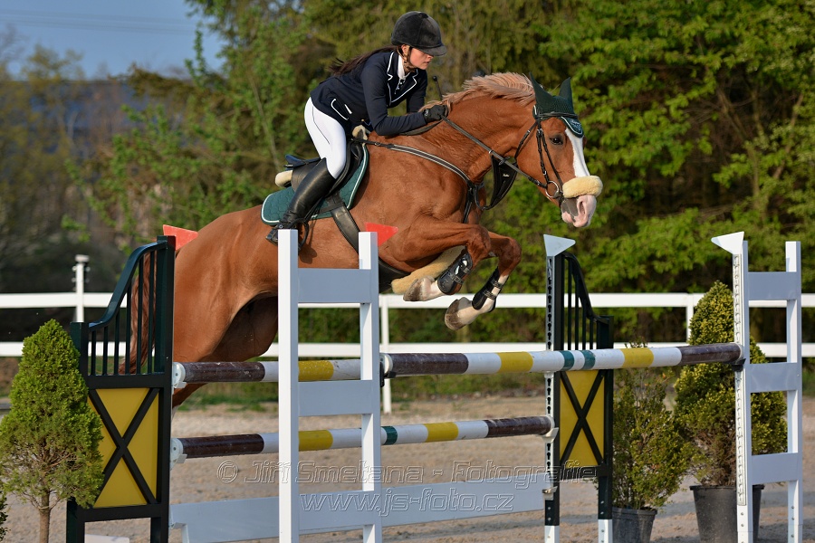 Skoková soutěž stupně „S*“ s návazným rozeskaková$